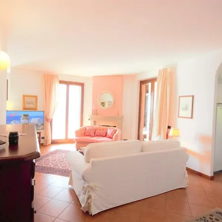 Luxury Lake View - Pognana 1 *