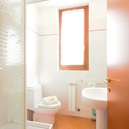 Apartment Luxury Lake View - Pognana 1