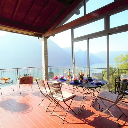Luxury Lake View - Pognana 1 Apartment *