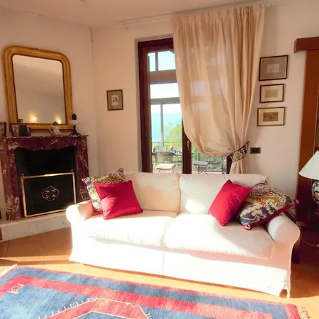 Luxury Lake View - Pognana 1 Apartment
